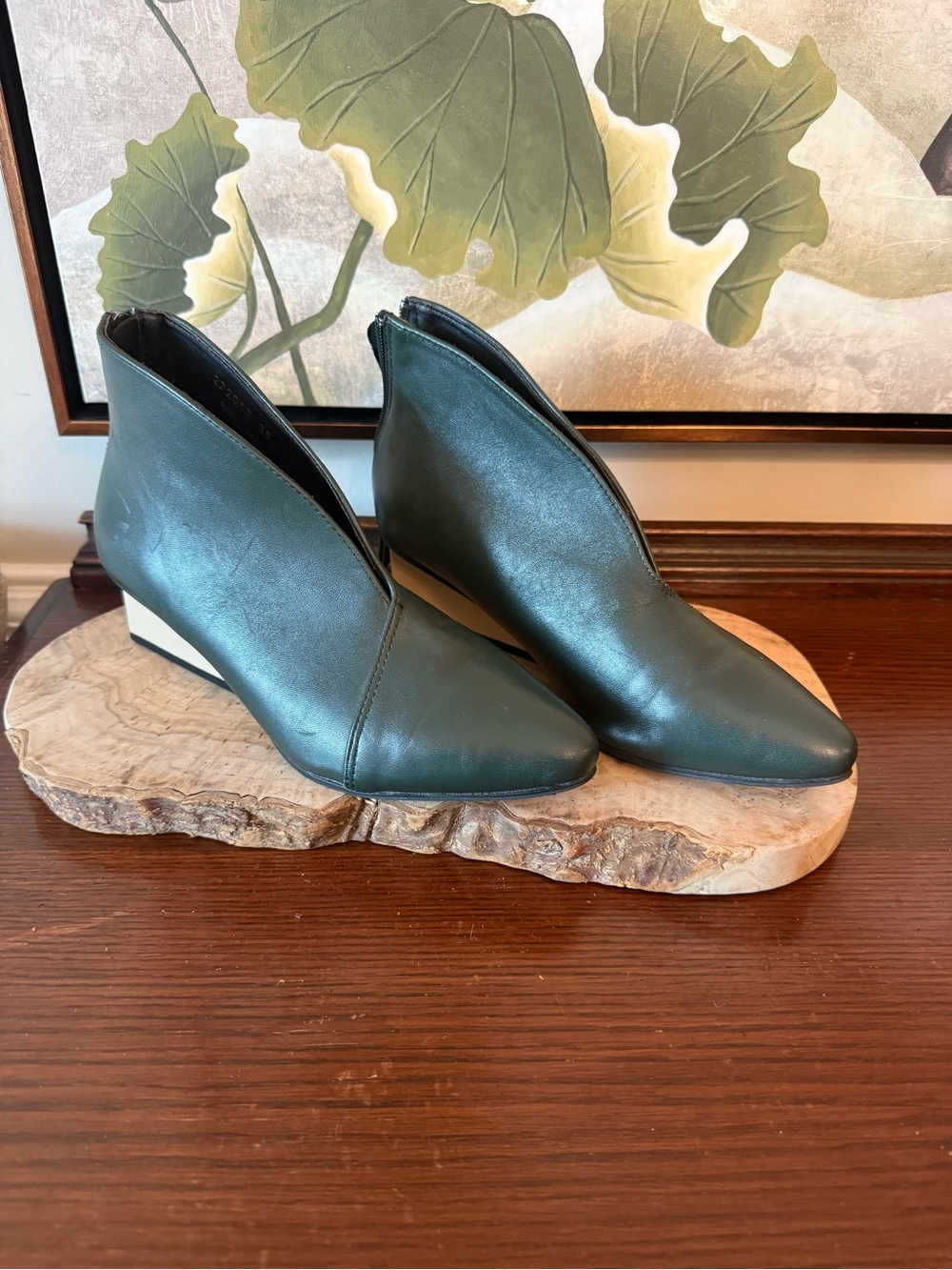 ALL BLACK Square Wedge Shootie GREEN COLOR Size 38